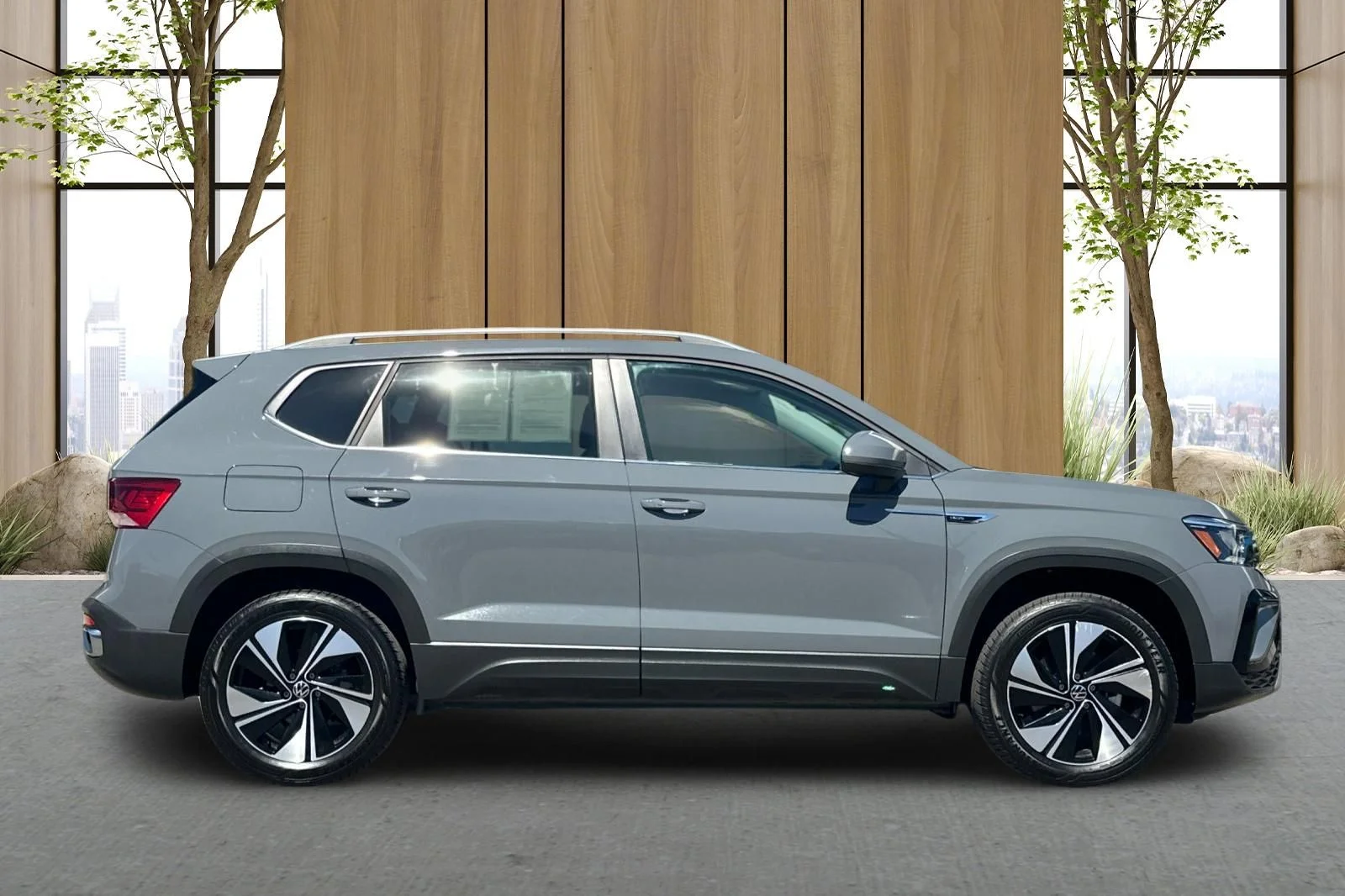 Used 2024 Gray Volkswagen 1.5T SE image 3