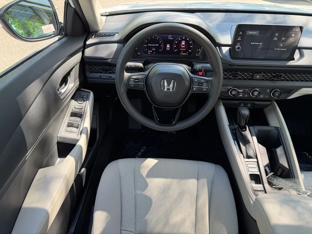 New 2026 Platinum White Pearl Honda LX image 11