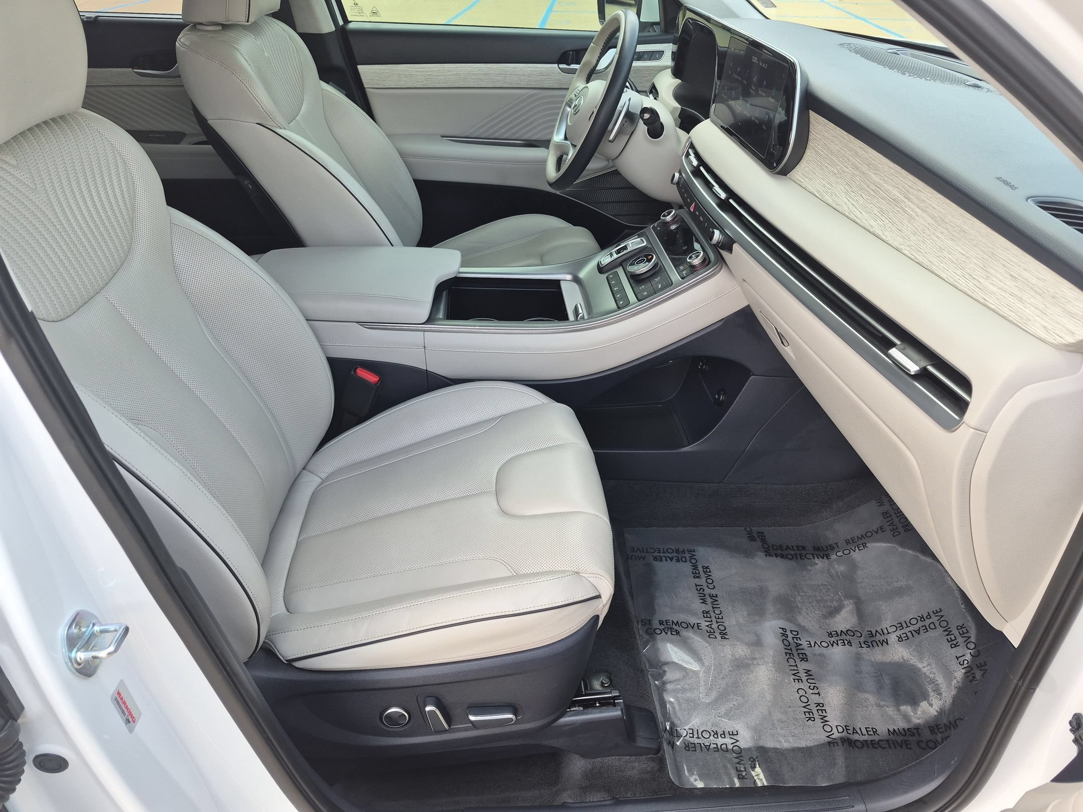 Used 2023 Hyper White Hyundai Calligraphy image 33