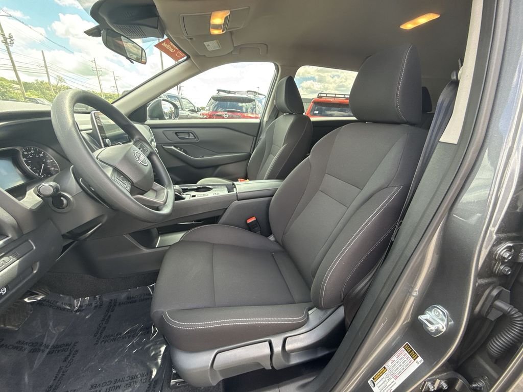Used 2026 Gray Nissan S image 11