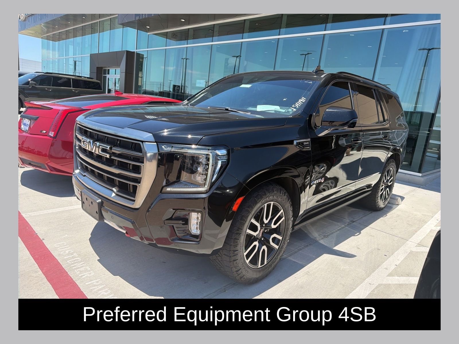 2021 GMC Yukon 4WD AT4's photo