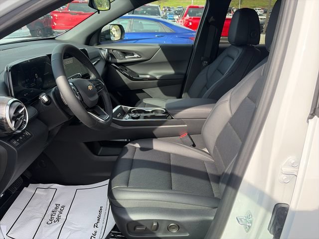 2027 Chevrolet Equinox LT - Photo 9