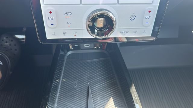 2025 Ford Mustang Mach-E Premium - Photo 30