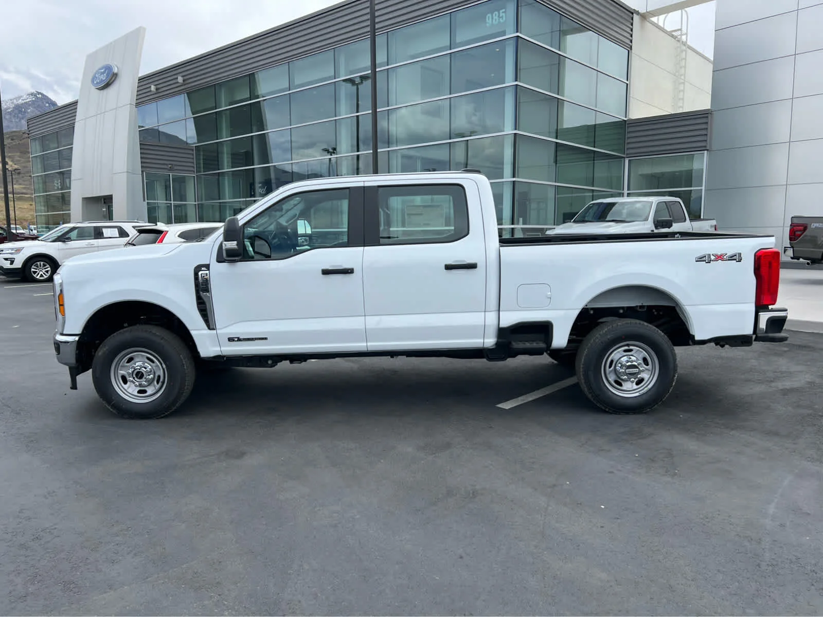 New 2026 Oxford White Ford F-350® XL image 12