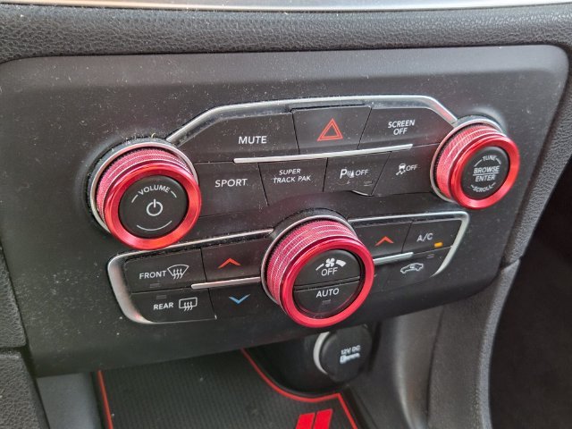 Used 2018 Black Dodge R/T Scat Pack image 21