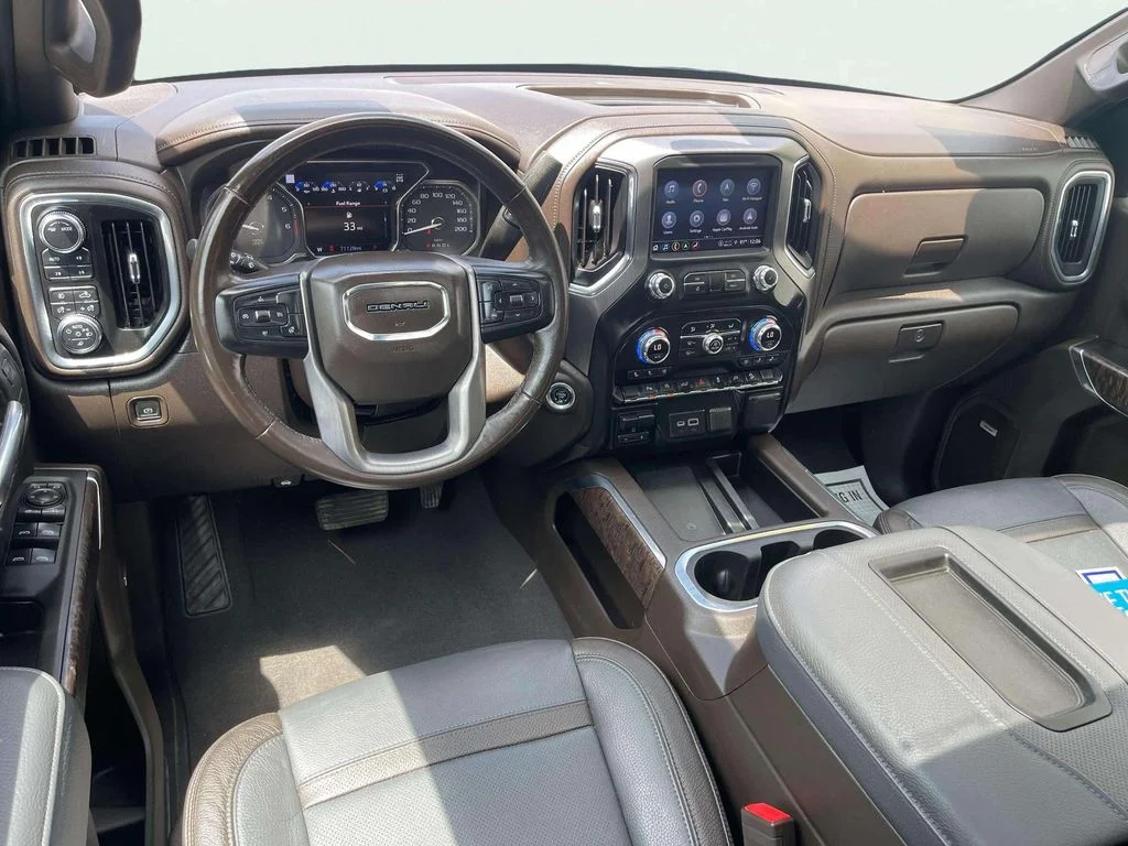Used 2021 Onyx Black GMC Denali image 32
