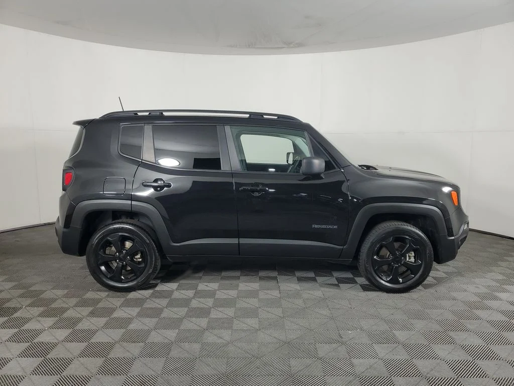 Used 2021 Black Jeep Sport image 3