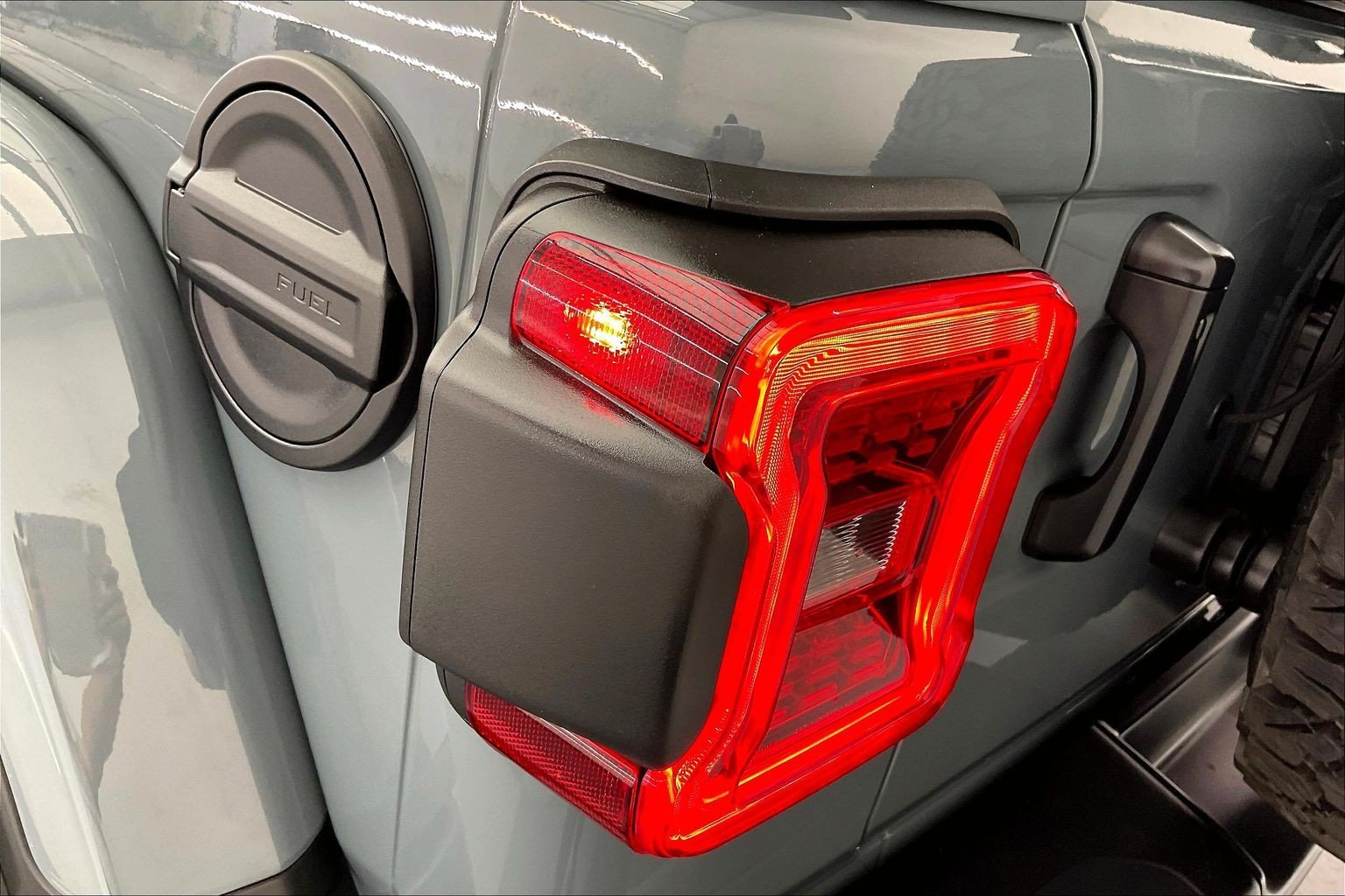 Used 2026 Anvil Clearcoat Jeep Rubicon X image 29