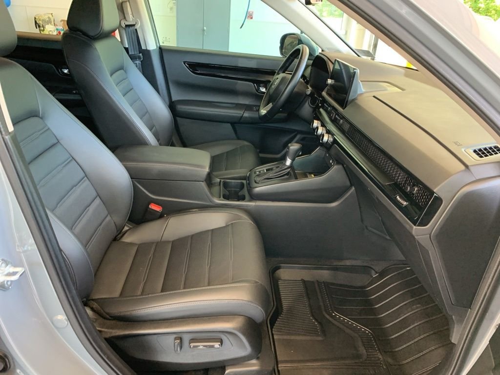 Used 2025 Gray Honda EX-L image 21