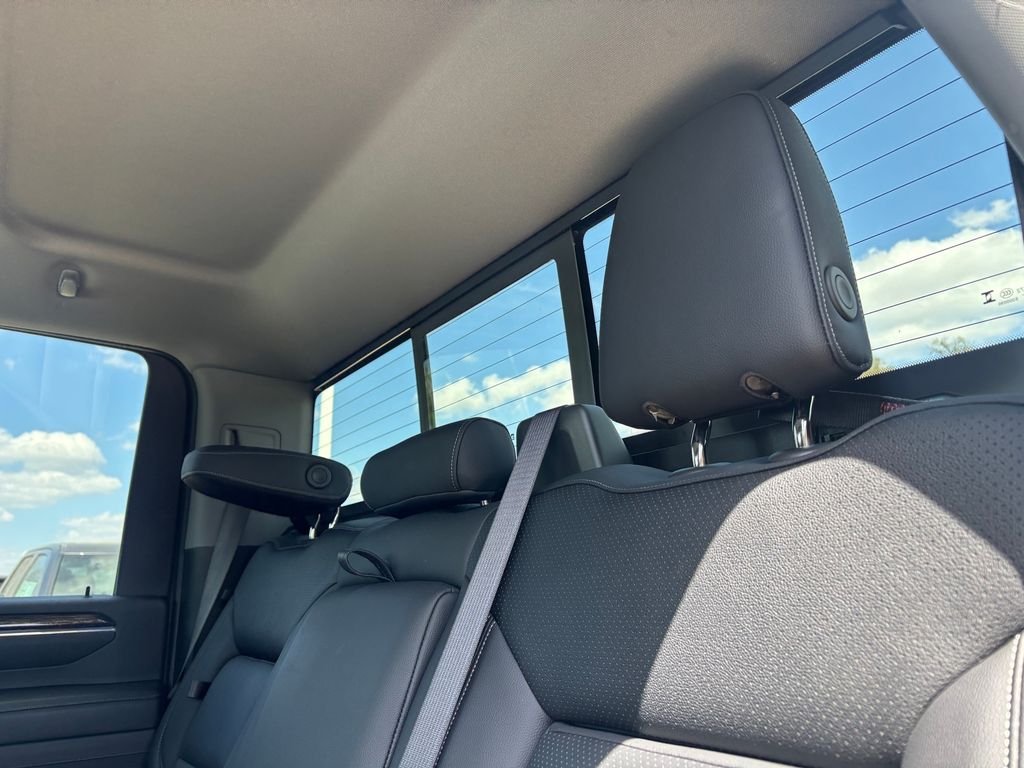 2024 GMC Sierra 3500HD SLE - Photo 23