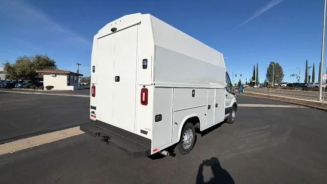 Used 2024 Oxford White Ford Base image 4
