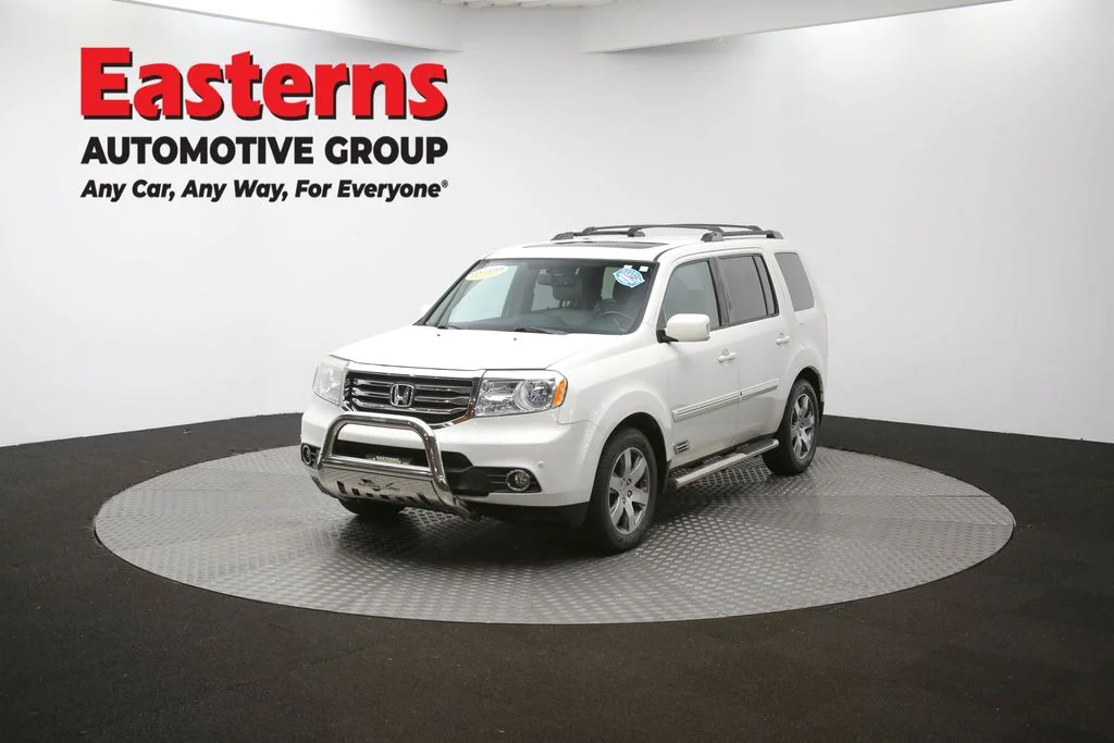 Used 2014 White Honda Touring image 53