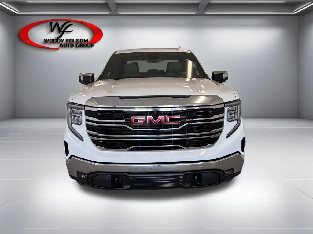 New 2026 Summit White GMC SLT image 2