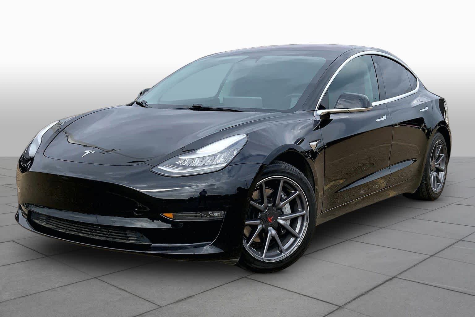 2019 Tesla Model 3 Dual Motor All-Whel Drive Long Range's photo
