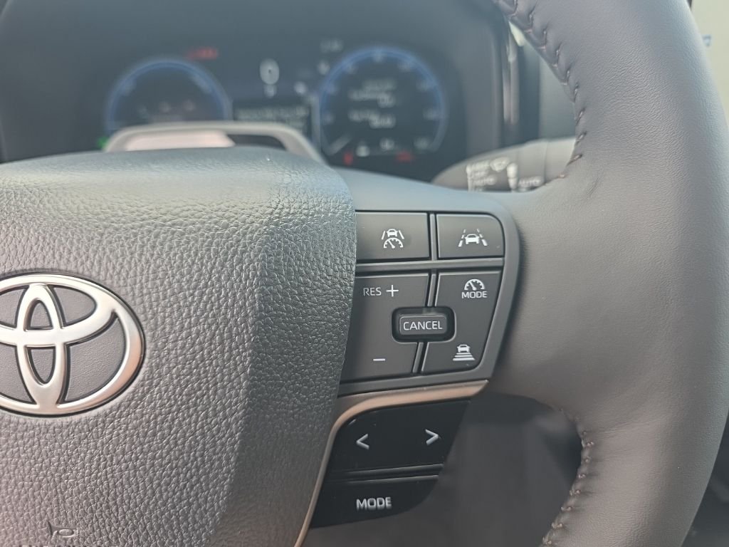 New 2026 Midnight Black Metallic Toyota XLE image 19