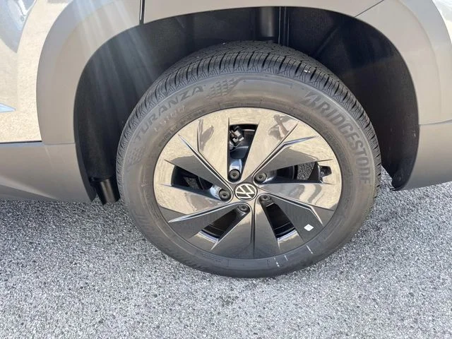 New 2026 Gray Volkswagen 1.5T S image 6