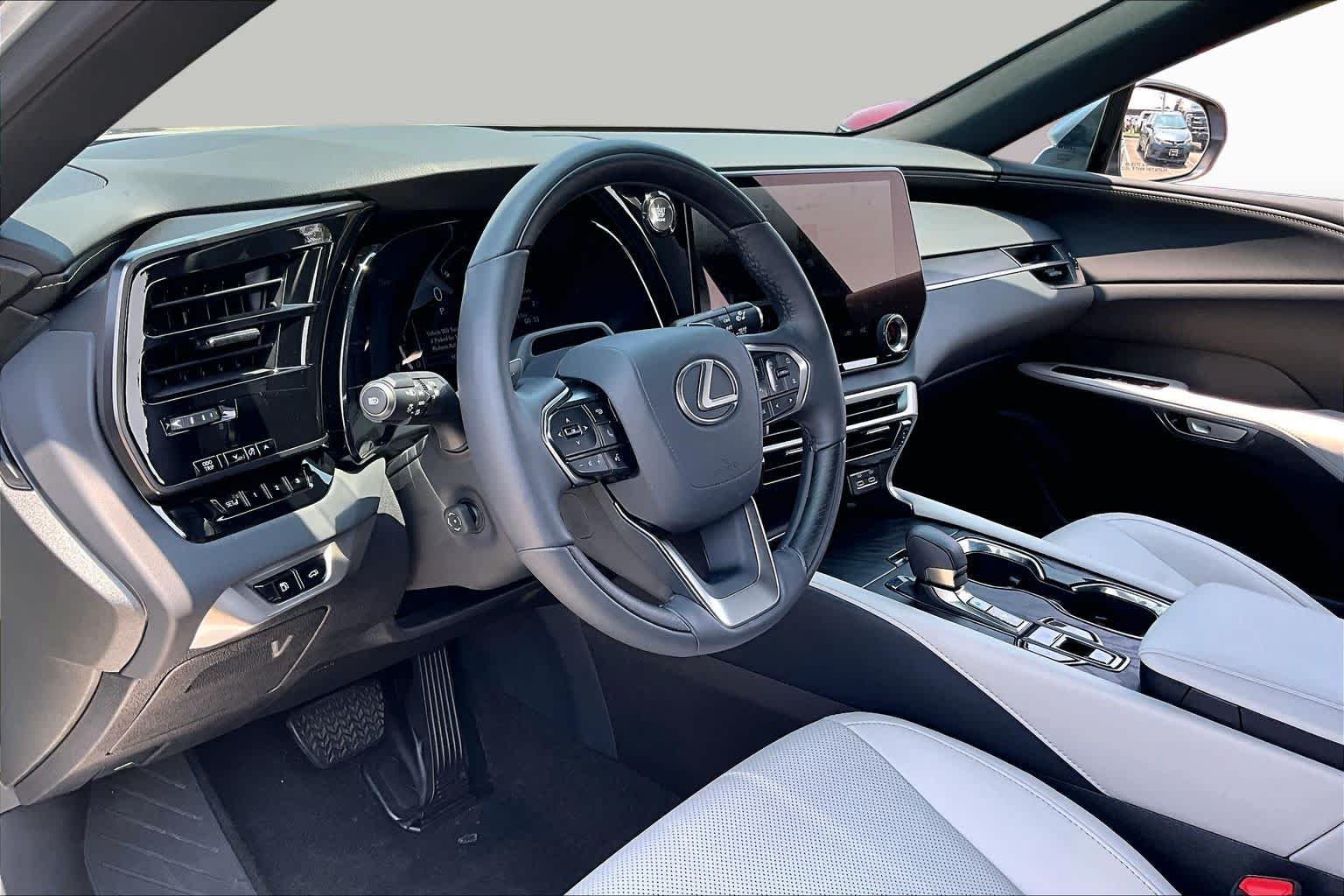 Used 2026 Iridium Lexus Premium image 15