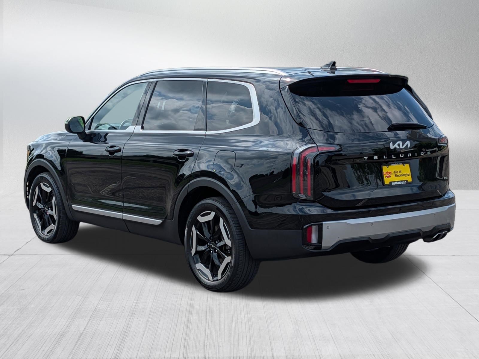 Certified Used 2024 Ebony Black Kia EX image 5