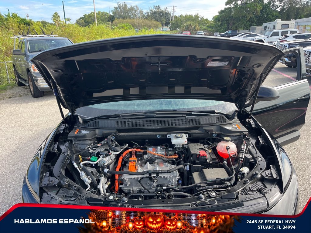 Used 2026 Black Chevrolet LT image 30