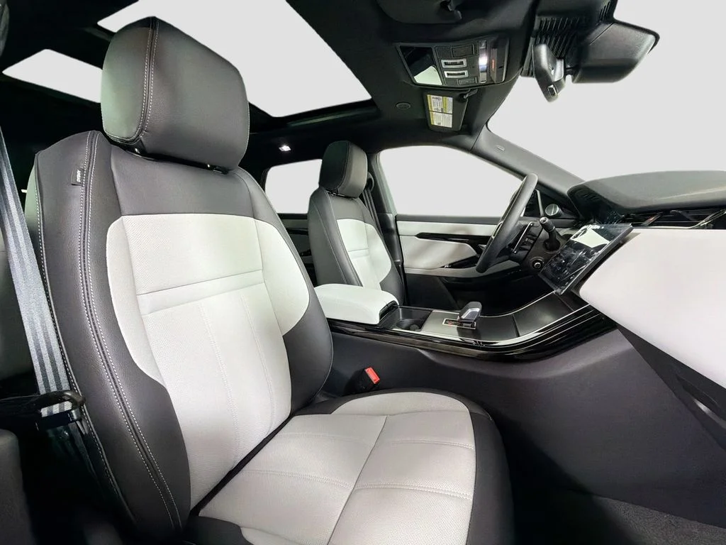 New 2026 Santorini Black Land Rover Hoxton Edition image 30