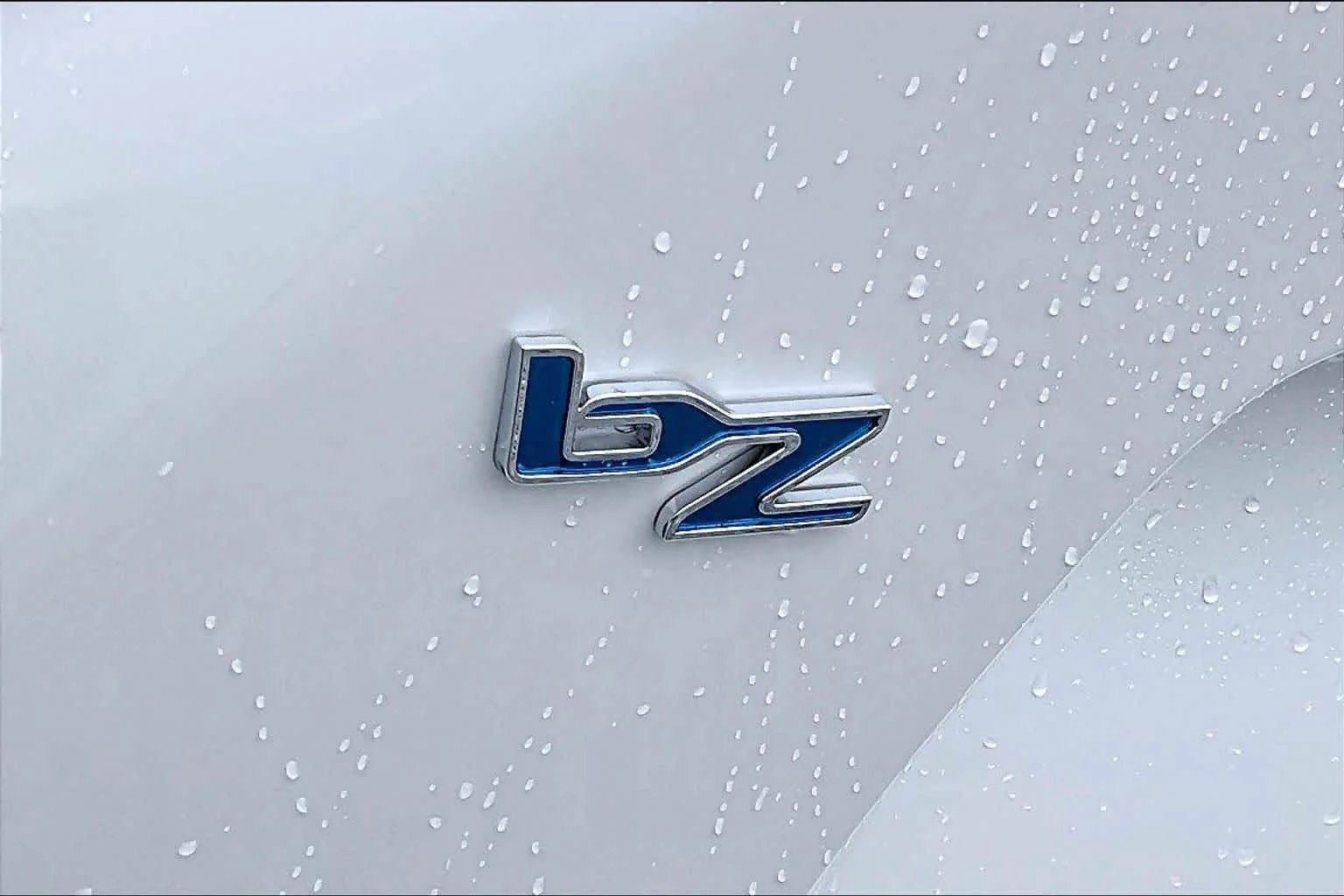 New 2026 Wind Chill Pearl Toyota XLE image 16