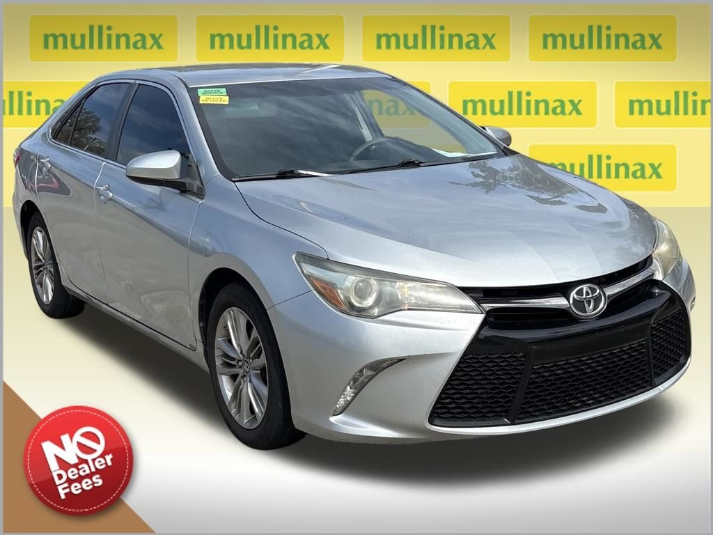 2015 Toyota Camry SE