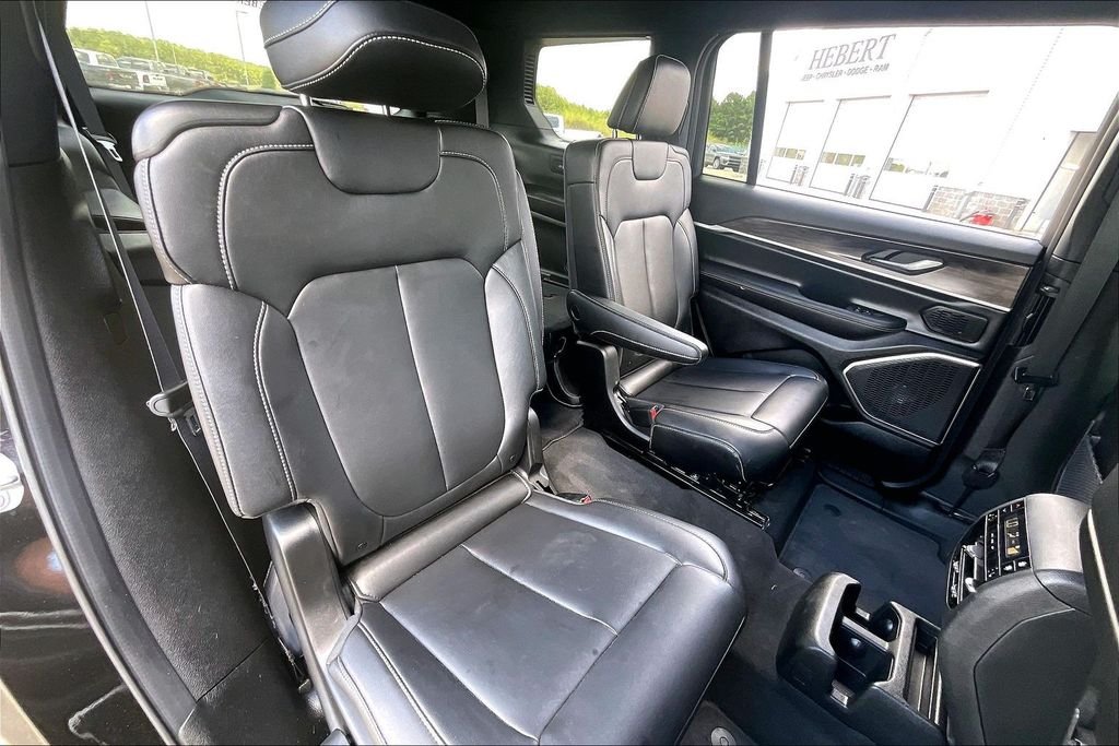 Used 2026 Black Jeep Limited image 27