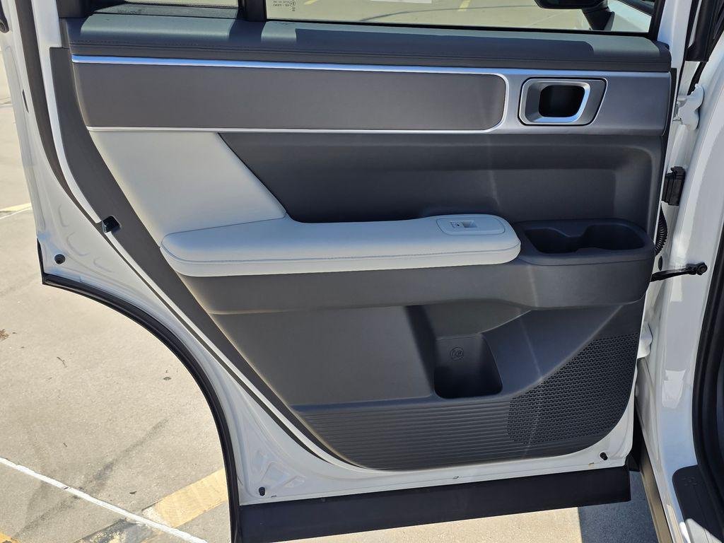 New 2026 White Hyundai SEL image 17