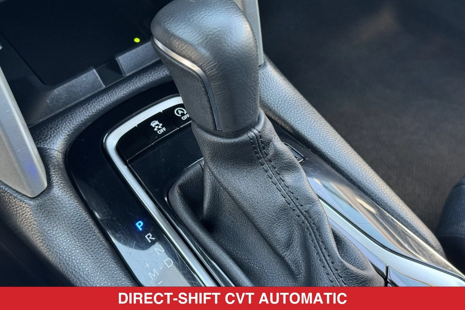 Used 2024 CELESTITE GRAY METALLIC Toyota XLE image 28