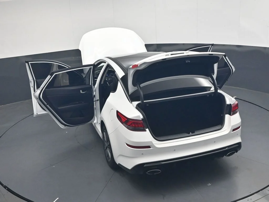 Used 2019 White Kia EX image 54