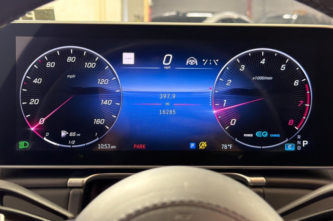 Certified Used 2022 Black Mercedes-Benz S 580 image 22