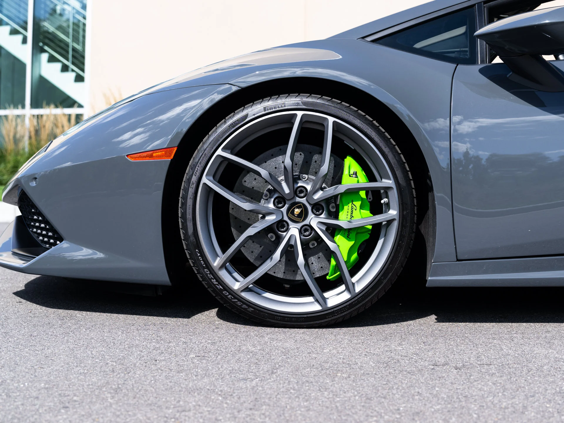 Used 2016  Lamborghini LP610-4S image 10