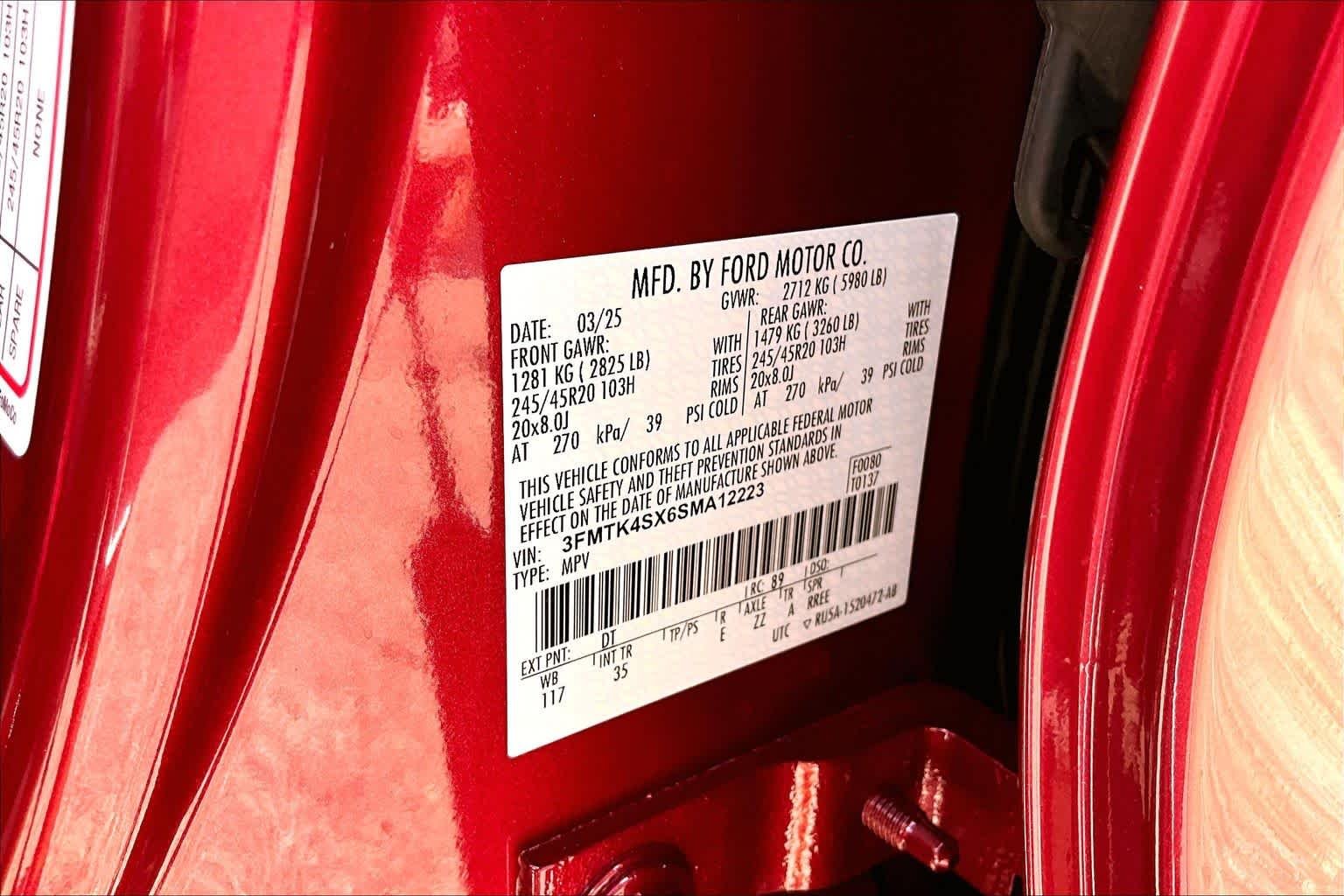 Used 2025 Molten Ford GT image 33