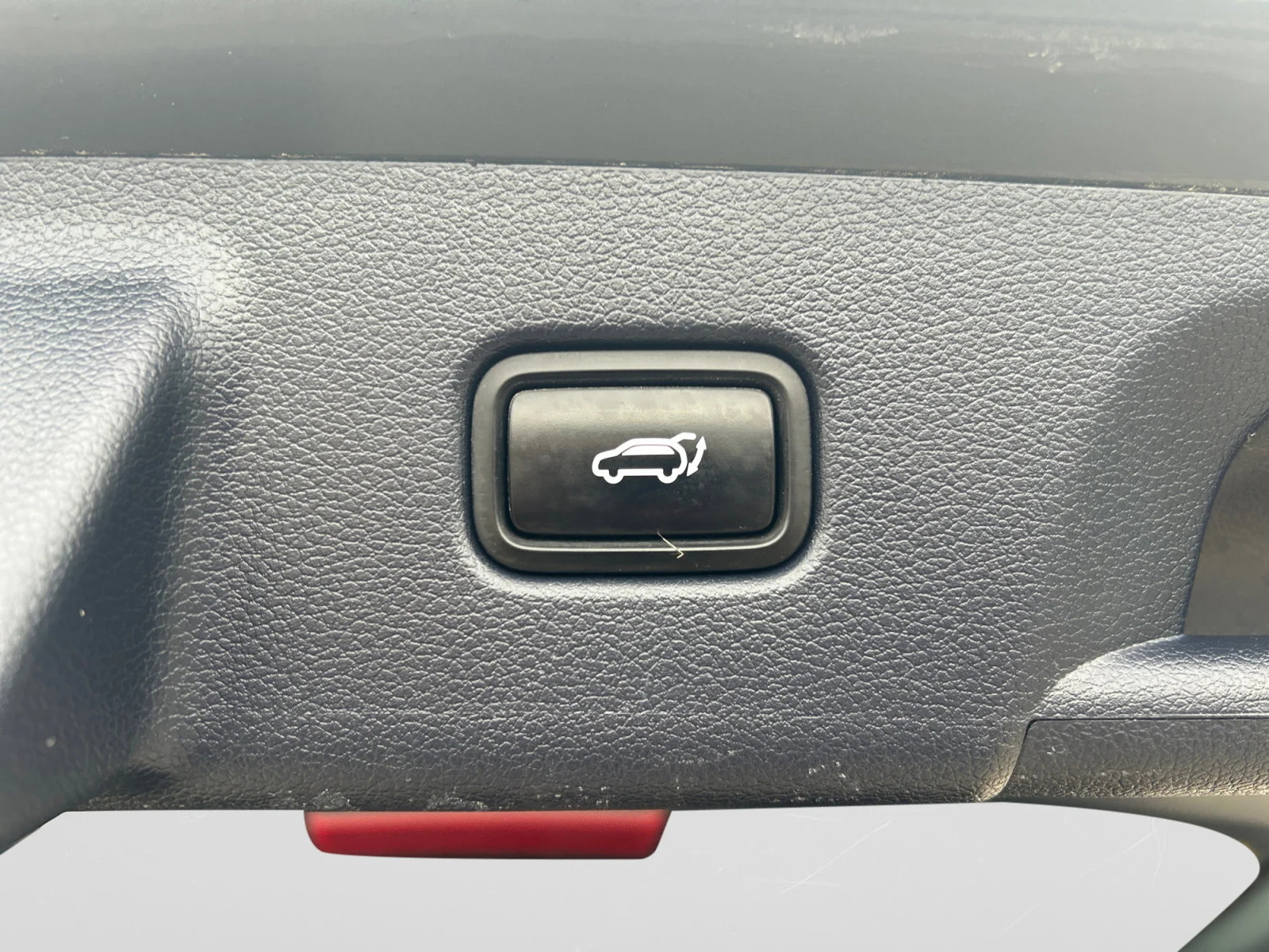 Used 2020 Gray Hyundai Luxury AWD image 11