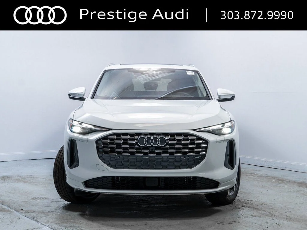 2025 Audi Q5 Premium - Photo 11