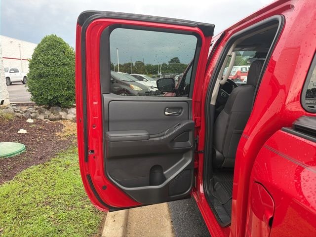 Used 2022 Red Nissan SV image 16