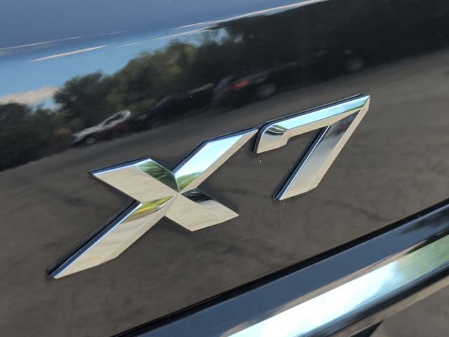 2025 BMW X7 40i - Photo 35