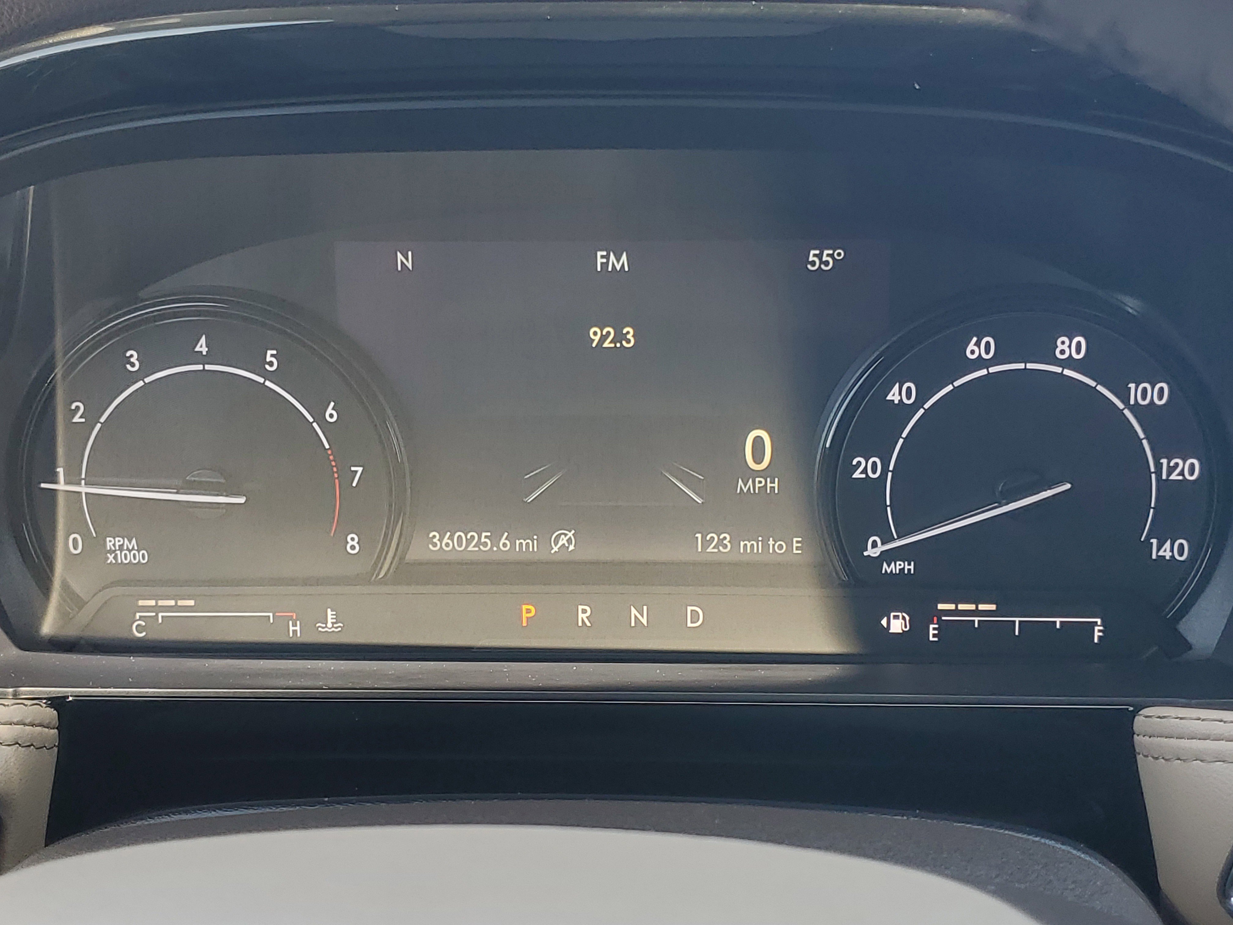 Used 2022 Gray Lincoln Standard image 27