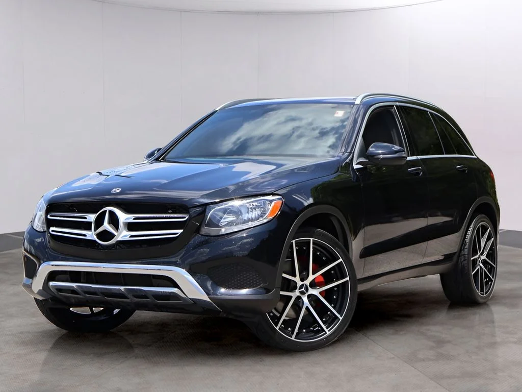 Used 2019 Black Mercedes-Benz GLC 300 image 1