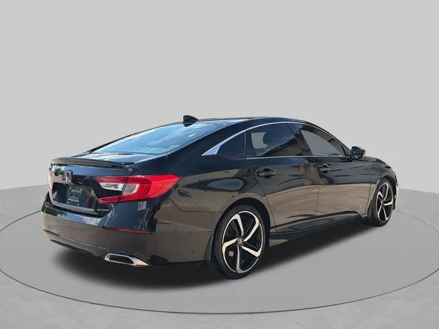 Used 2018 Black Honda Sport image 4
