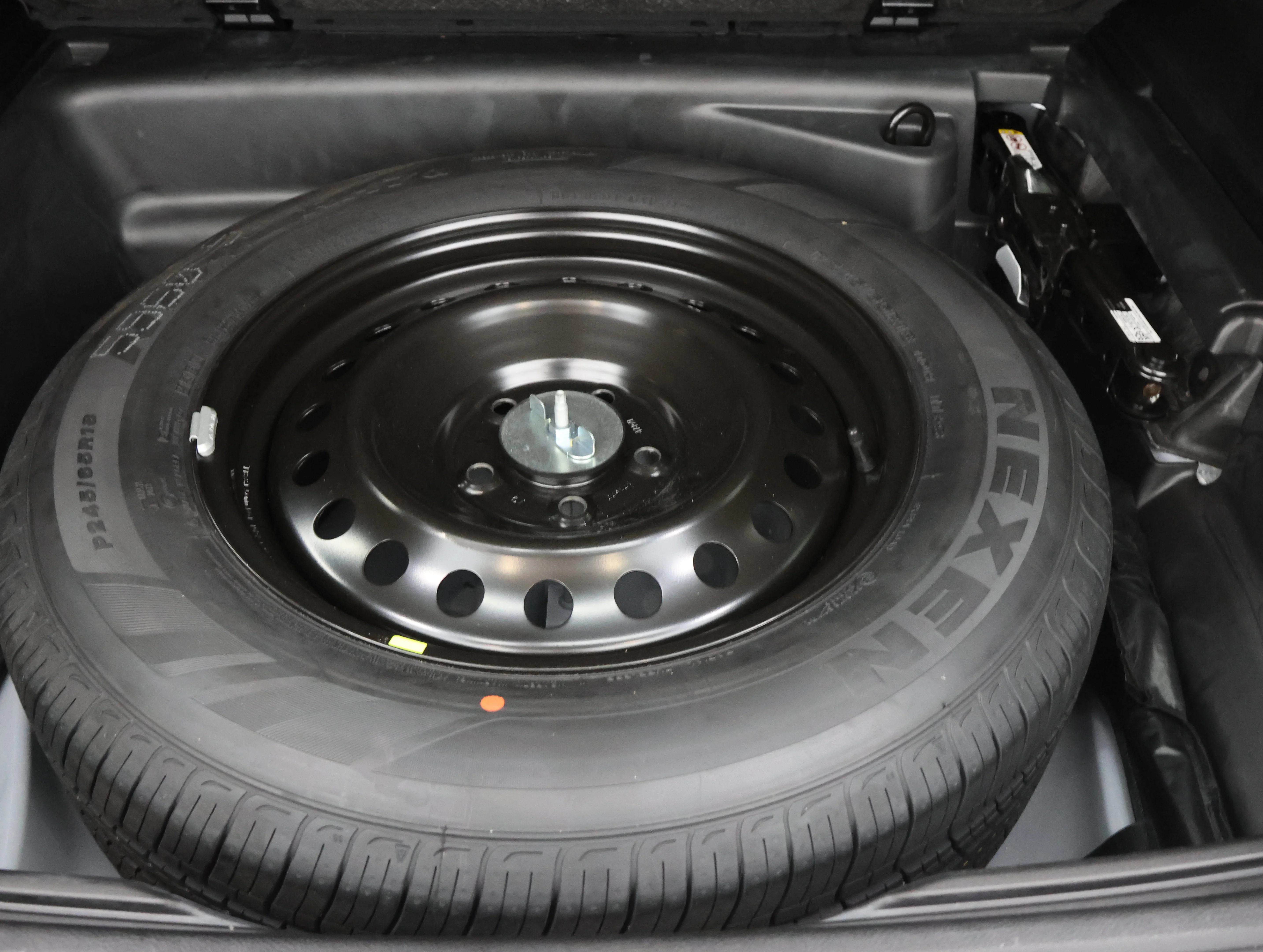 Used 2023 Bright White Clearcoat Jeep Altitude X image 28