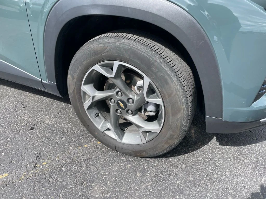 Used 2025 Cypress Chevrolet LT image 3