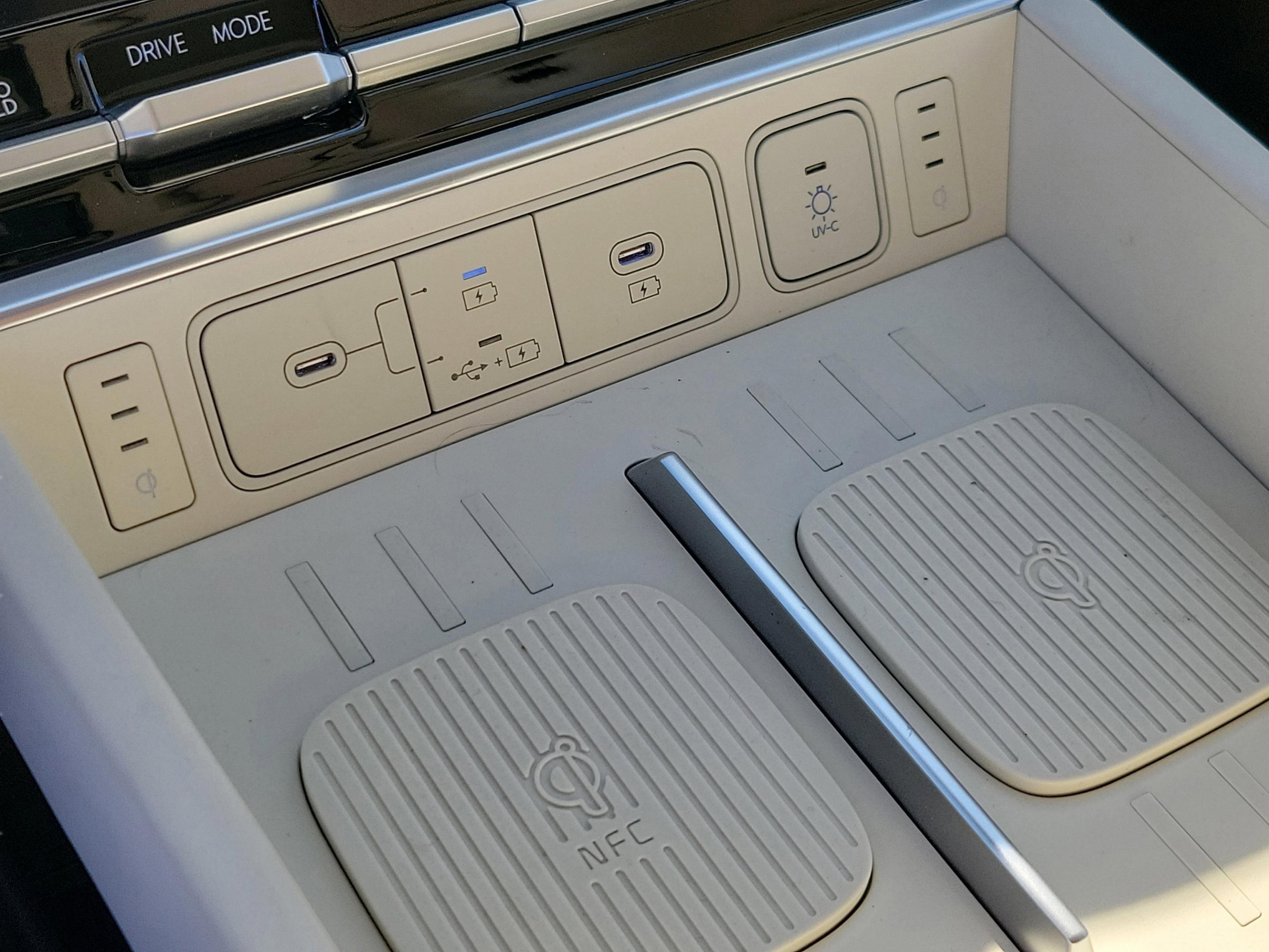 2025 Hyundai Santa Fe Calligraphy - Photo 24