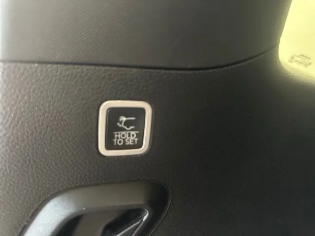 Used 2022 Silver Jeep Series II image 27