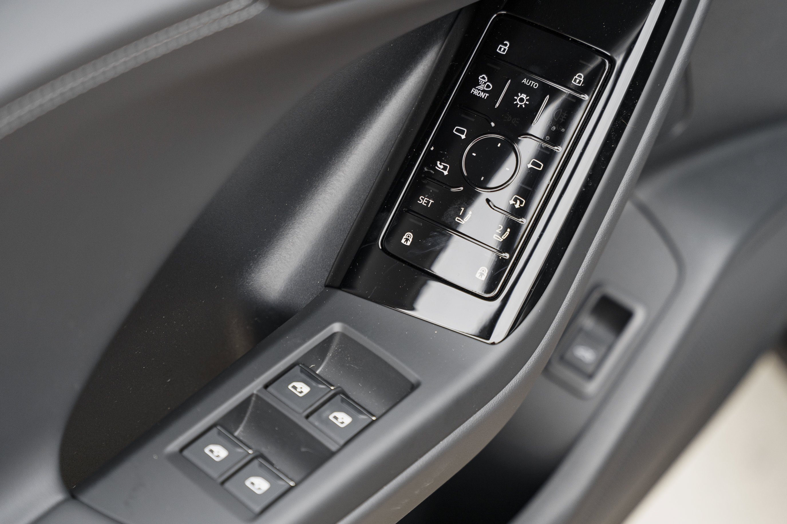 New 2027 Manhattan Gray Metallic Audi Premium Plus image 24