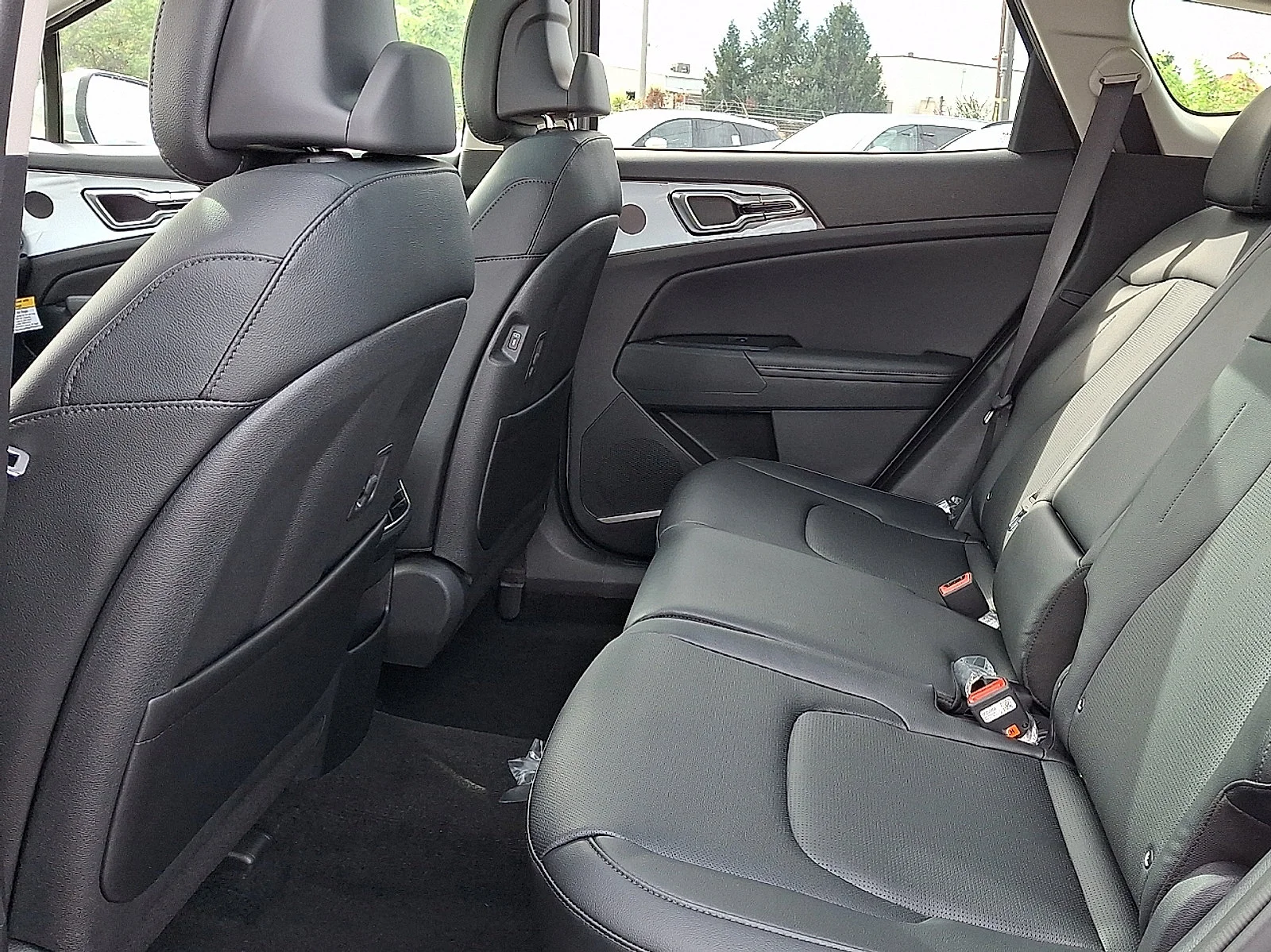 New 2027 Gray Kia EX image 12