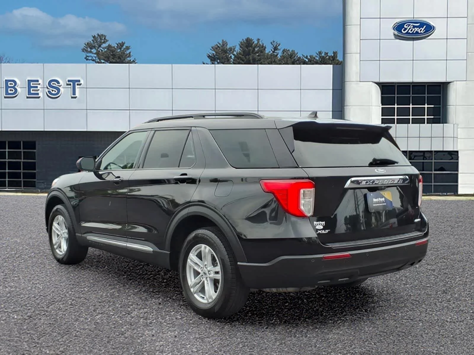 Used 2022 Agate Black Ford XLT image 4