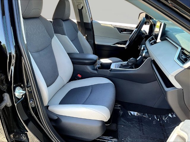 Used 2024 Black Toyota XLE image 34