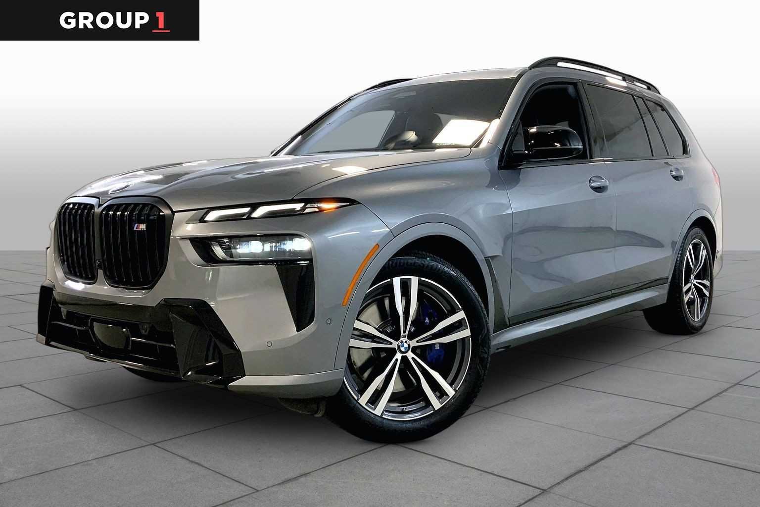 2025 BMW X7 M60i's photo