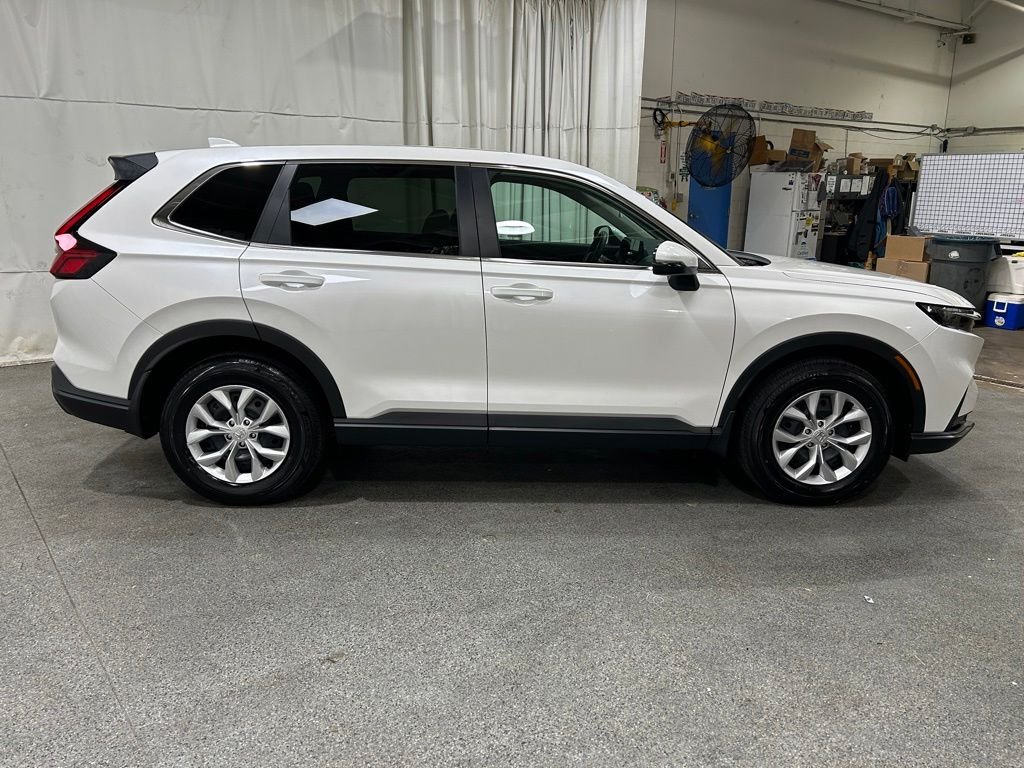 2026 Honda CR-V LX - Photo 10